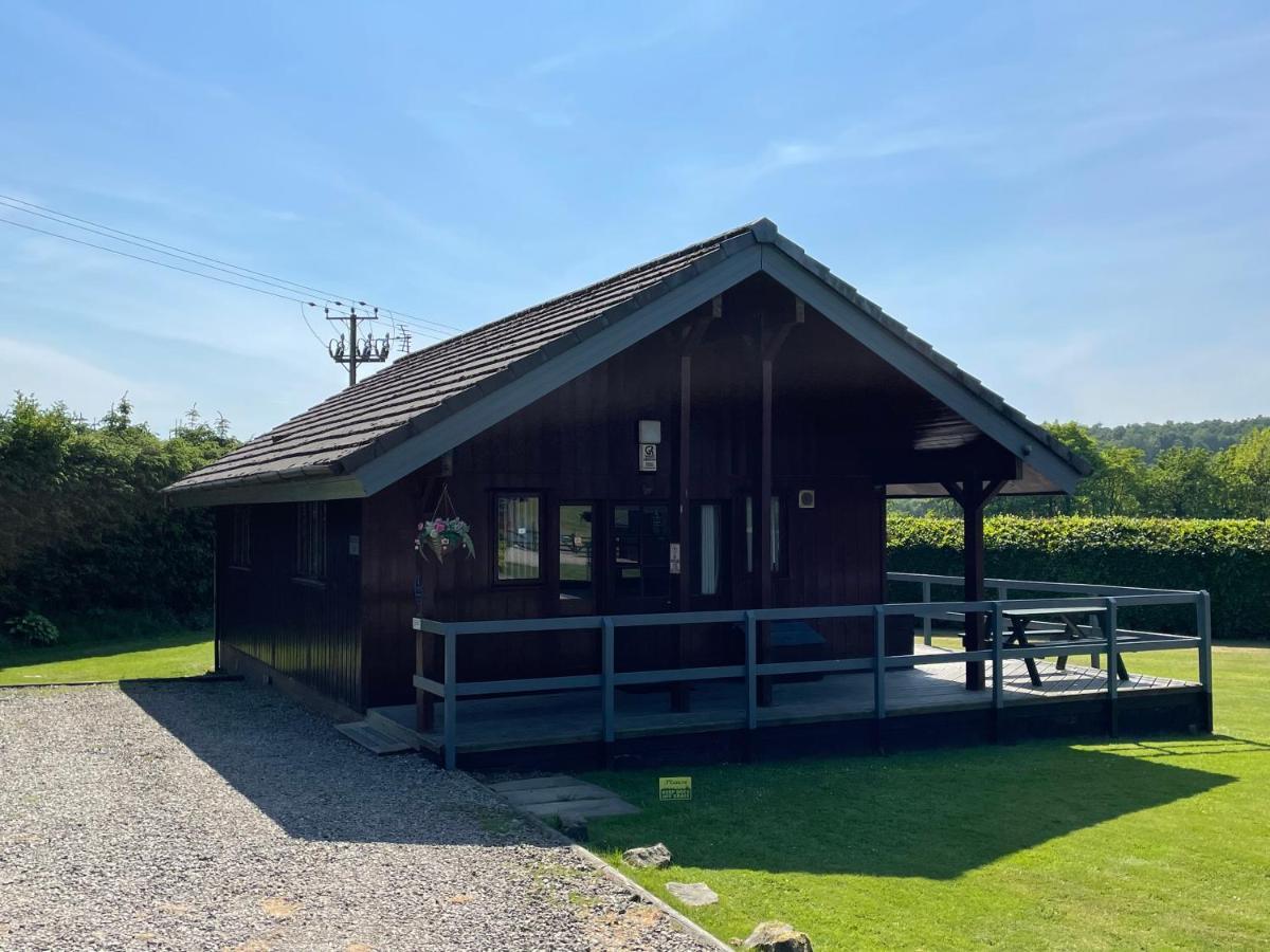 Wellsfield Farm Holiday Lodges Stirling Eksteriør billede