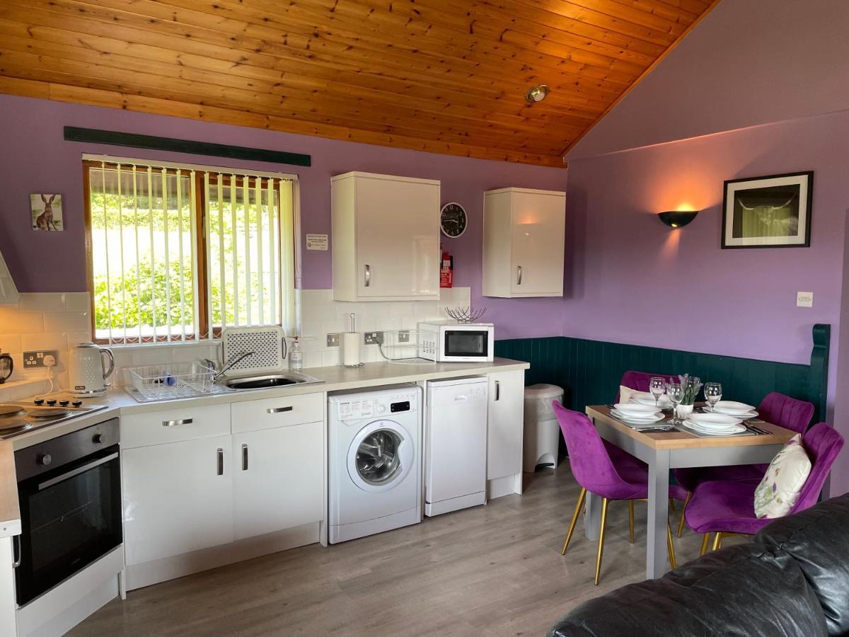 Wellsfield Farm Holiday Lodges Stirling Eksteriør billede